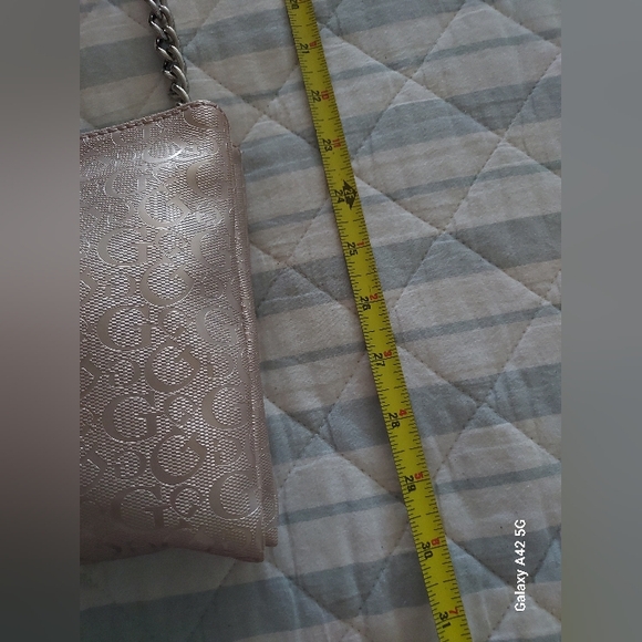 NWOT GUESS Crossbody Bag Handbag Purse Women Monogram Light pink-beige - Picture 7 of 13